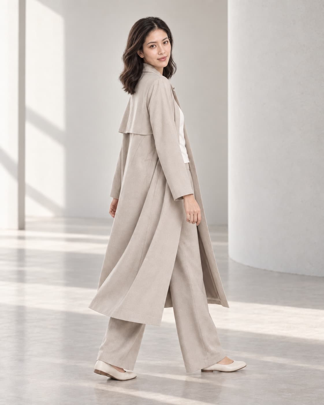 Người mẫu ảo An trong concept Soft Trench màu Stone của MAY Atelier